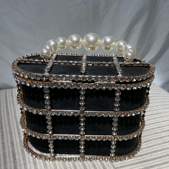 Synthetic Pearl Top-Handle Metal Bucket Bag Crystal Evening Purse (used once) - Picture 6 of 8